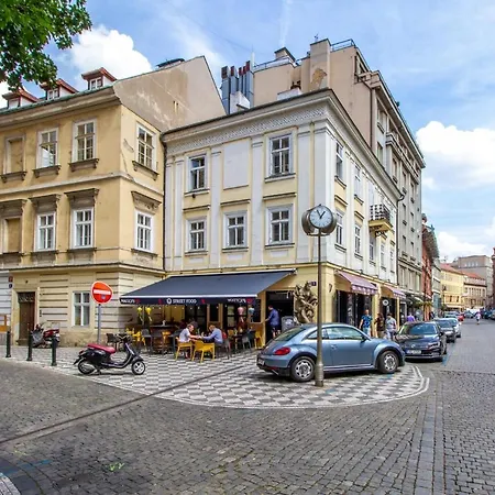 Apartament Royal Ramova Praga